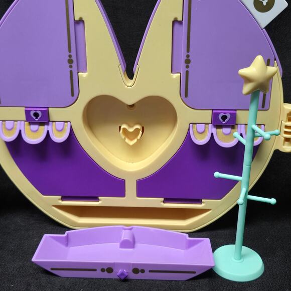 WowWee Lucky Fortune Cookie Shaped Collector's Case Jewelry Lockbox Storage Safe - Picture 10 of 16